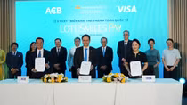Vietnam Airlines hợp tác cùng ACB và Visa ra mắt thẻ hội viên tích hợp thanh toán Lotusmiles Pay