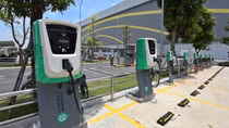 Bộ KH&CN nói gì về tiêu chuẩn liên quan đến trụ, trạm sạc xe điện?
