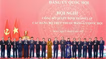 Trao quyết định thành lập 11 Đảng bộ thuộc Đảng ủy Quốc hội