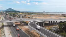 Phú Yên tạm dừng đầu tư xây dựng công sở dùng ngân sách nhà nước