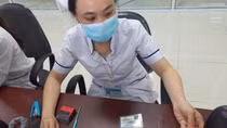 Người dân đi khám bệnh cần lưu ý gì khi dừng cấp thẻ bảo hiểm y tế giấy?