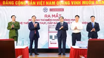 Agribank đồng hành cùng TP Hà Nội trong chuyển đổi số, tài trợ Kiosk thông minh - bước tiến mới trong cải cách