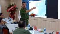 Dập tắt vụ cháy ở công ty từ thiết bị truyền tin báo cháy
