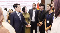 Truyền cảm hứng cho kiều bào ở sở tại đồng hành cùng xây dựng đất nước