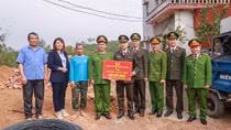 Công an tỉnh Bắc Giang hỗ trợ xây "Ngôi nhà 19-8” cho CBCS khó khăn