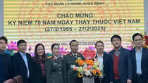Báo CAND chúc mừng Cục Quản lý Khám, chữa bệnh, Bệnh viện Bạch Mai và Bệnh viện Việt Đức