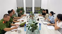 Làm tốt công tác quản lý người nước ngoài, bảo đảm an ninh trật tự địa bàn