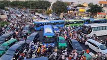 500 đèn rẽ phải và trách nhiệm đột phá trong quản lý hạ tầng, phương tiện giao thông