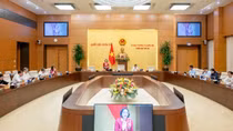 Thông qua một số nghị quyết về công tác ứng cử, bầu cử đại biểu Quốc hội và HĐND các cấp