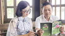 Nhà thơ Nguyễn Hưng Hải và con gái Nguyễn Hải Yến: Văn chương như số phận