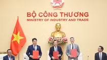 EVN chính thức tiếp nhận Nhà máy điện BOT Phú Mỹ 2.2