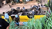 Tình trạng sức khỏe các nạn nhân trong vụ lật xe chở học sinh ở Gia Lai
