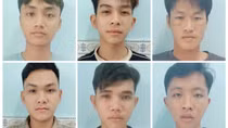 Khởi tố nhóm thanh thiếu niên đánh nhau chỉ vì nhìn đểu