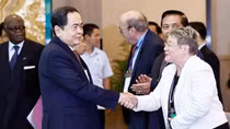 Chủ tịch Quốc hội Trần Thanh Mẫn dự khai mạc Hội nghị Ban Chấp hành APF