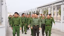 Thứ trưởng Lê Văn Tuyến kiểm tra công tác đặc xá tại tỉnh Quảng Ninh