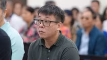 Giám đốc cầm đầu đường dây chuyển lậu hơn 425 triệu USD lĩnh án 14 năm 6 tháng tù