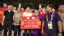 Món quà đặc biệt của CLB Bóng đá Công an Hà Nội dành cho người hâm mộ