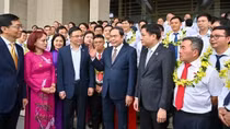 Ngành Dầu khí tiếp tục phát huy truyền thống văn hóa của người đi tìm lửa