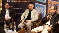 Nhã Nam gây ấn tượng khi phát hành bộ sách về chuyện nghề pháp y