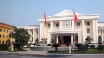 Bộ Chính trị chỉ đạo sớm trình chủ trương sáp nhập một số tỉnh, tạm dừng Đại hội đảng cấp huyện, xã