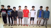 Tạm giữ 8 đối tượng mang hung khí đi giải quyết mâu thuẫn