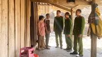“3 cùng, 4 bám” ở xã vùng biên