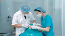 Tết trọn vị sum vầy nhờ giải pháp trồng răng Implant hiện đại