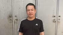 Đến ngân hàng giao dịch, lộ diện là kẻ trốn truy nã