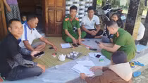 Thực hiện hiệu quả “3 bám, 4 cùng” với dân