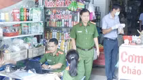 Xử phạt 5 cơ sở dịch vụ ăn uống vi phạm an toàn thực phẩm
