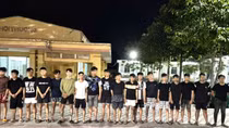 Ngăn chặn nhóm đối tượng mang “bom xăng”, hung khí để hỗn chiến trong đêm