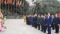 Tổng Bí thư Tô Lâm dâng hương tưởng niệm các Vua Hùng