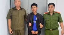 Người dân dũng cảm bắt cướp, giao nộp đối tượng cho Công an