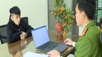 Sau 6 tiếng, Công an bắt 2 đối tượng cướp giật tài sản ngày mùng 2 Tết