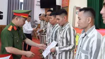 Đặc xá – Ngày về sớm của phạm nhân biết hối cải