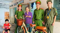 Nữ Phó trưởng Công an phường bản lĩnh, nhân văn