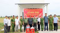 Nhiều cách làm hay của Công an tỉnh Kiên Giang giúp dân xóa nhà tạm, nhà dột nát
