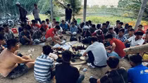 Trường gà trong vườn thu hút cả trăm con bạc “khát nước” mỗi ngày
