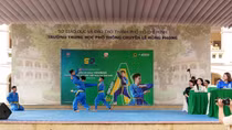 Cùng dàn sao Việt tiếp sức học sinh trước kỷ lục đồng diễn Vovinam