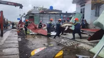 Công an Hưng Yên bám địa bàn, kịp thời giúp dân ứng phó với mưa bão