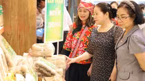 Đem đặc sản của đồng bào dân tộc thiểu số ở Cao Bằng đến TP Hồ Chí Minh