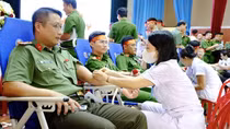350 cán bộ, chiến sỹ Công an Hà Tĩnh tham gia hiến máu