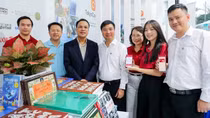 Agribank mang sản phẩm công nghệ cực chất đến Ngày thẻ Việt Nam 2025