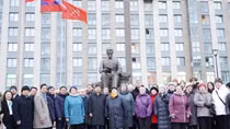 Quảng trường ở thành phố Saint Petersburg được mang tên Hồ Chí Minh