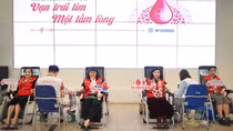 “Tuần lễ hồng EVN lần thứ XI”