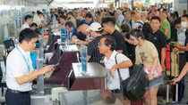Dịp lễ 30/4: Nhiều chuyến bay đến các điểm nóng du lịch đã kín chỗ