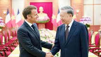 Tổng thống Pháp Emmanuel Macron đăng video cảm ơn Việt Nam