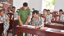 Nâng cao chất lượng quản lý, giam giữ, giáo dục phạm nhân, trại viên