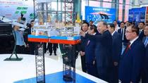 Chuyển từ tư duy hành chính sang tư duy phục vụ, từ “làm hết trách nhiệm” sang “làm đến nơi đến chốn"