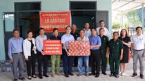 Nghĩa cử nhân văn từ những căn nhà trên quê hương Tây Hòa